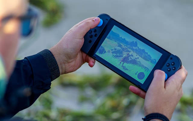 Photo by Brunno Tozzo on Unsplash — representative image for Peter Piper Pizza Peoria (6821 W Peoria Suite 149)