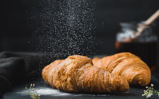 Photo by Mae Mu on Unsplash — representative image for Pier 39