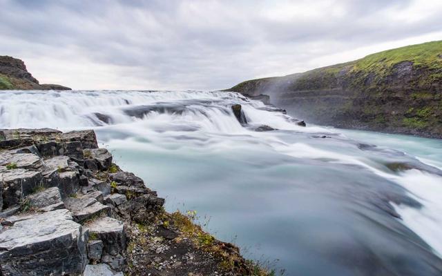 Photo by tommao wang on Unsplash — representative image for Jade Dragon