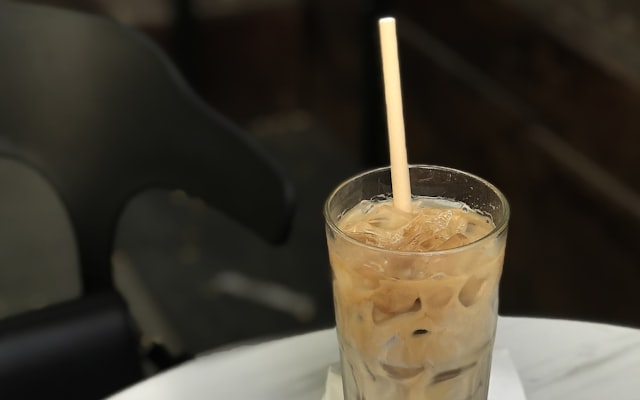 Photo by Do Nhu on Unsplash — representative image for Starbucks In the Barnes and Noble