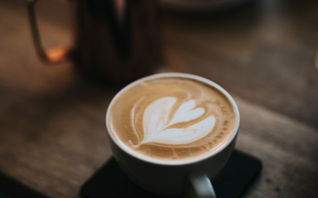Photo by Nathan Dumlao on Unsplash — representative image for Café De Bono