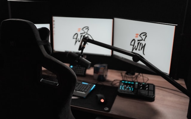 Photo by Thomas De Braekeleer on Unsplash — representative image for eSports Club