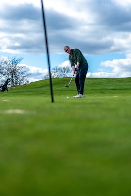 Photo by César Badilla Miranda on Unsplash — representative image for Pin Seekers