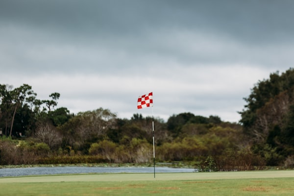 Photo by César Badilla Miranda on Unsplash — representative image for The Glen Golf Park