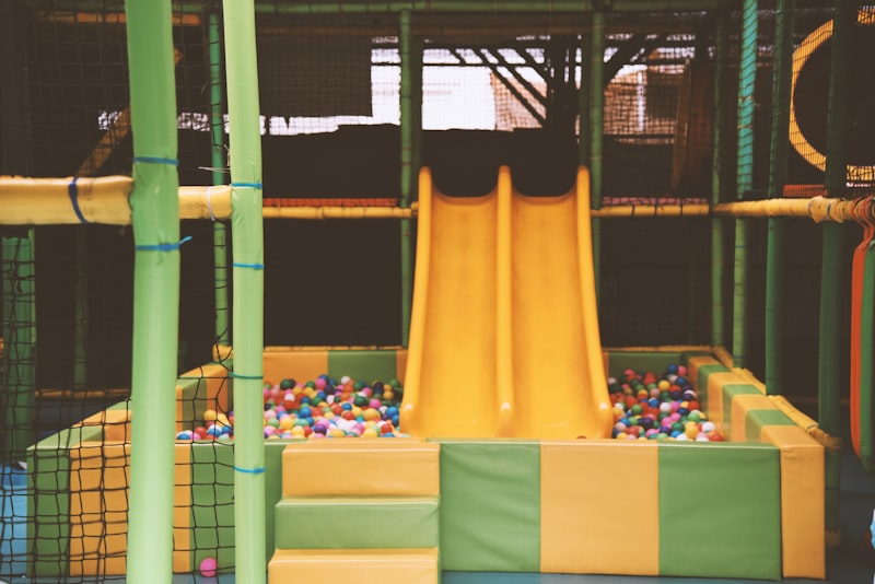 Photo by Luna Wang on Unsplash β representative image for Sky Zone Deerfield: Members Only Night