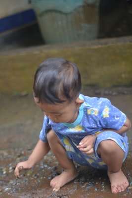 Photo by Ayudia Fatma on Unsplash — representative image for Kaleidoscope Play and Learn