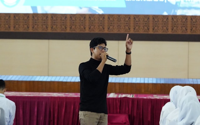 Photo by Herlambang Tinasih Gusti on Unsplash — representative image for Author Talk: Brad Taylor