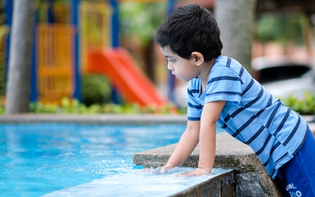 Photo by Mahmud Ahsan on Unsplash — representative image for Les Sommets (Saint-Sauveur)