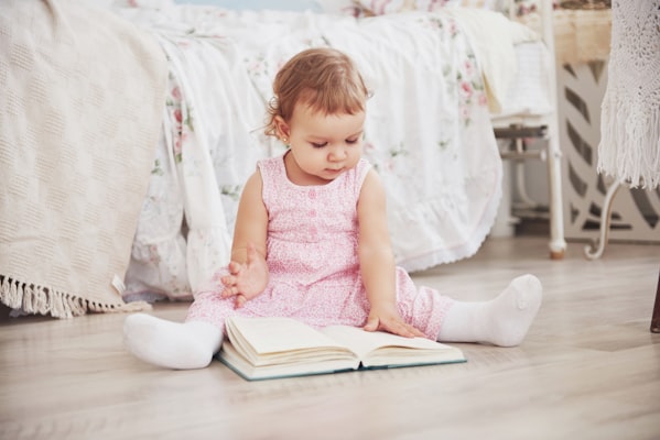 Photo by Jelleke Vanooteghem on Unsplash — representative image for Tiny Tots