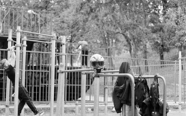 Photo by Ramin Talebi on Unsplash — representative image for Sky Zone Manassas