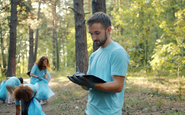 Photo by Vitaly Gariev on Unsplash — representative image for Meet Daisy, Your Age Strong Advocate!